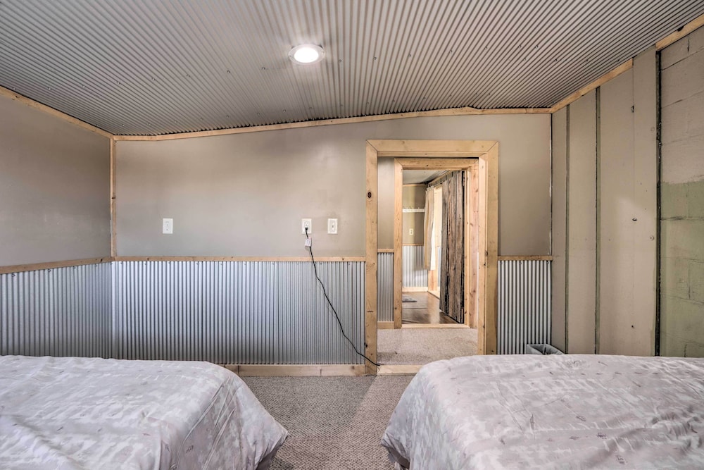 House (2 Bedrooms) photo 1