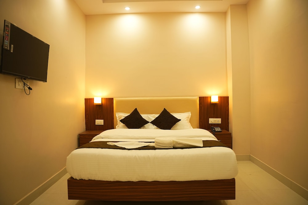 Deluxe Double Room photo 2