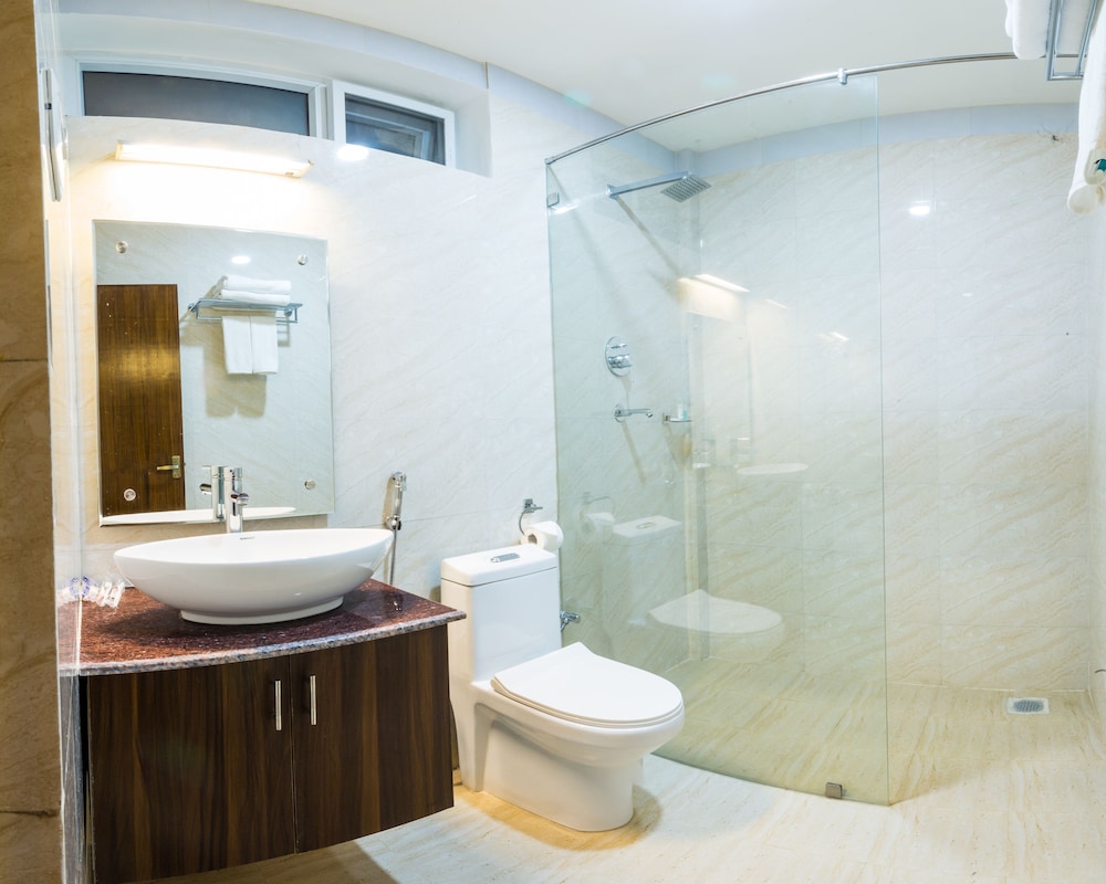 Deluxe Triple Room photo 3