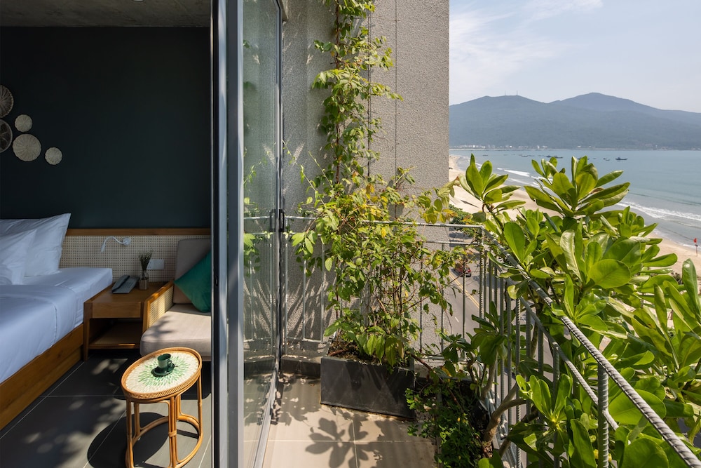 Executive Balcony Ocean View - Photo 5
