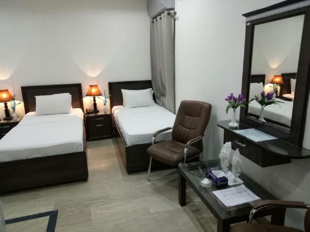 Deluxe Double Room - Photo 6