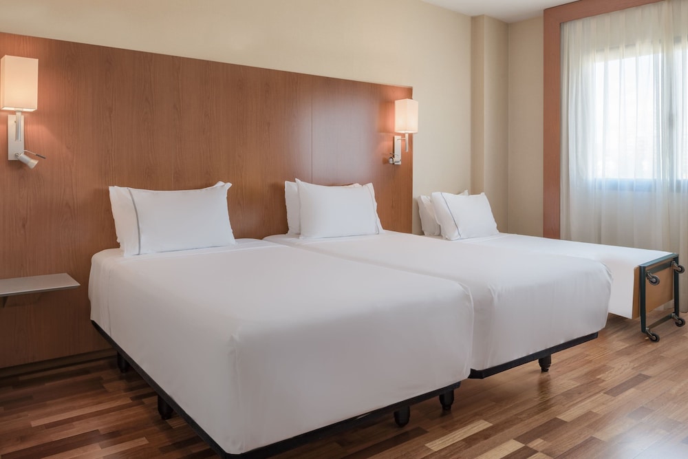 Standard Room, 3 Twin Beds