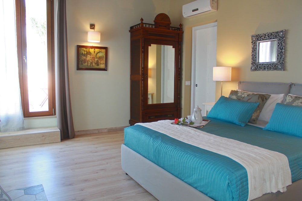 Room (Iris) photo 1