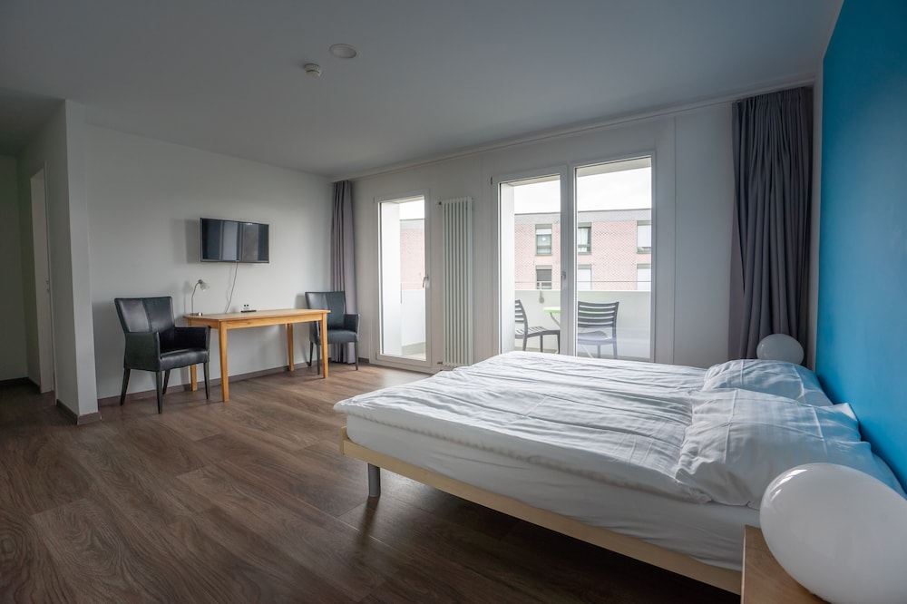 Suite, 2 Bedrooms, Private Bathroom (Annex Room) photo 1