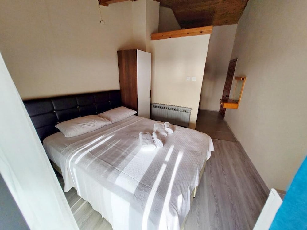 Standard Double Room, 1 Bedroom, Non Smoking, Sea View photo 3