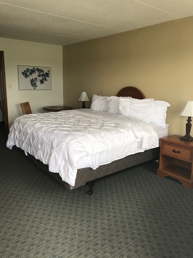 Room, 1 King Bed, Accessible, Non Smoking photo 1