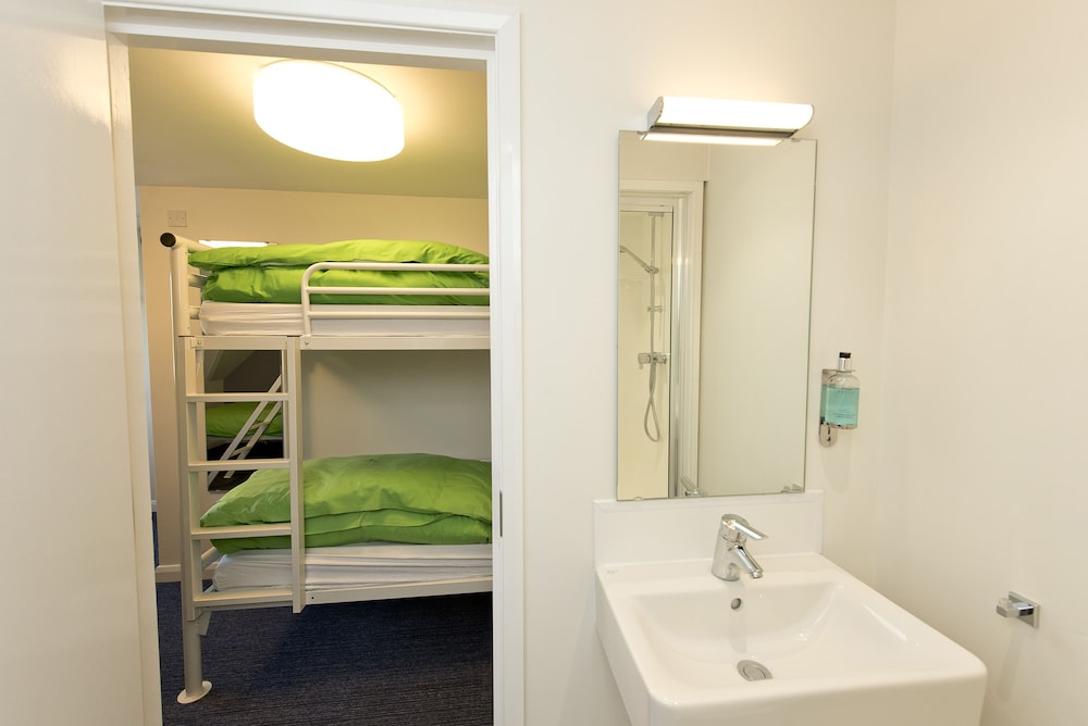 4 Bed Private Room Ensuite photo 1