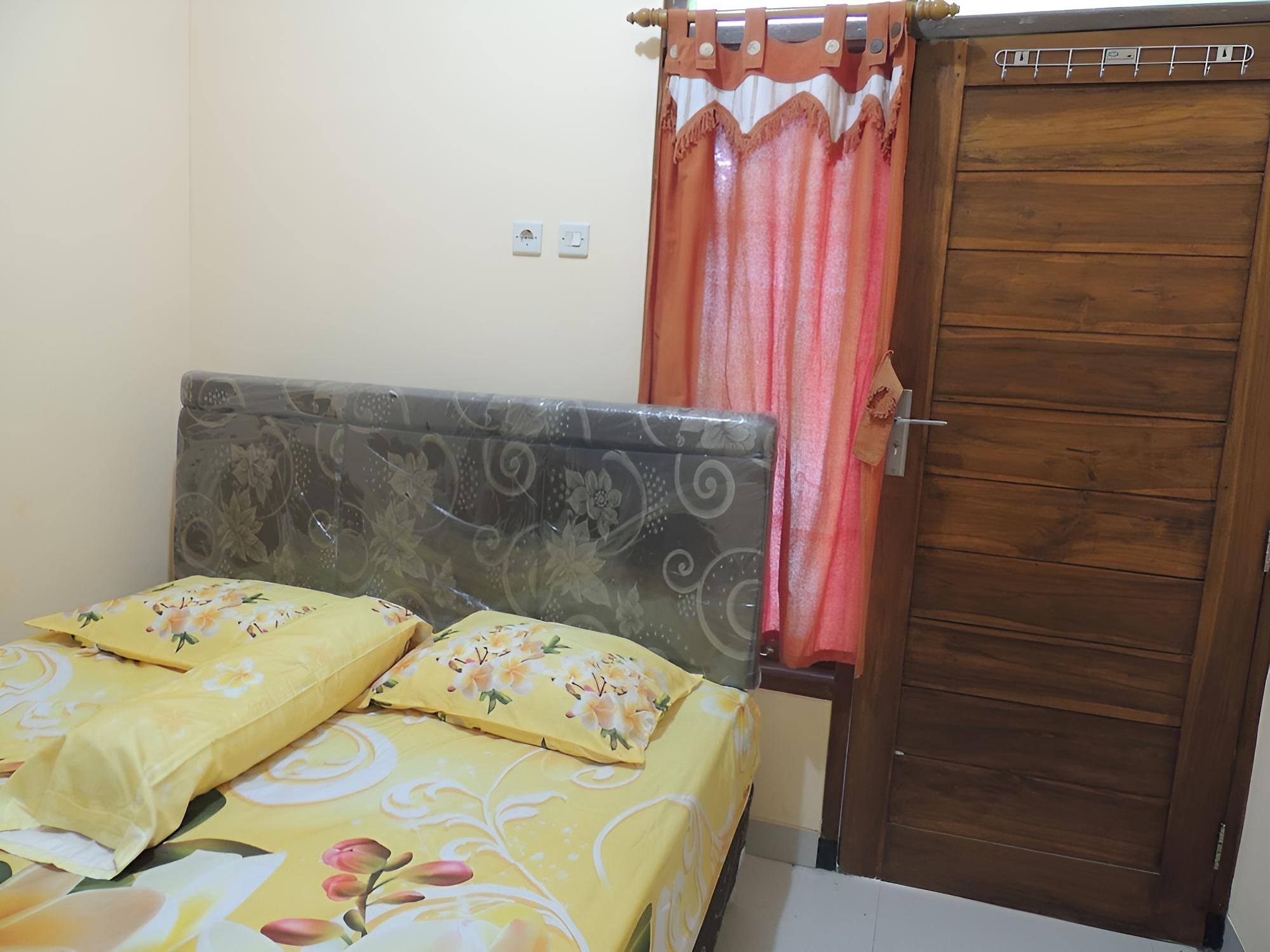 Standard Double Room photo 3