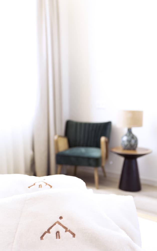 Superior Room, 1 Queen Bed, Vineyard View photo 3