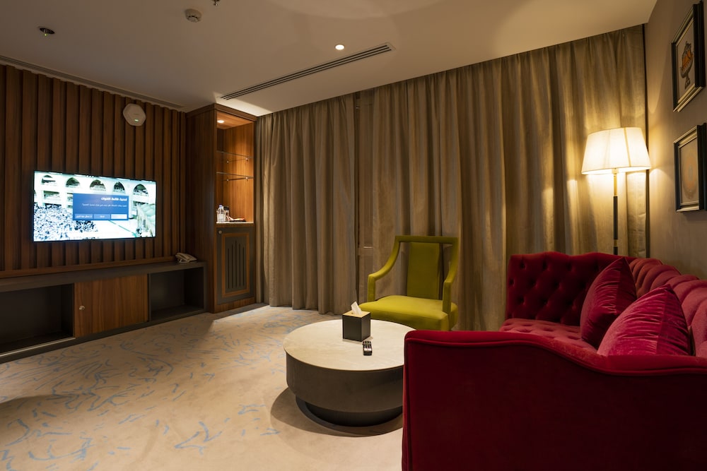 Executive Suite photo 3