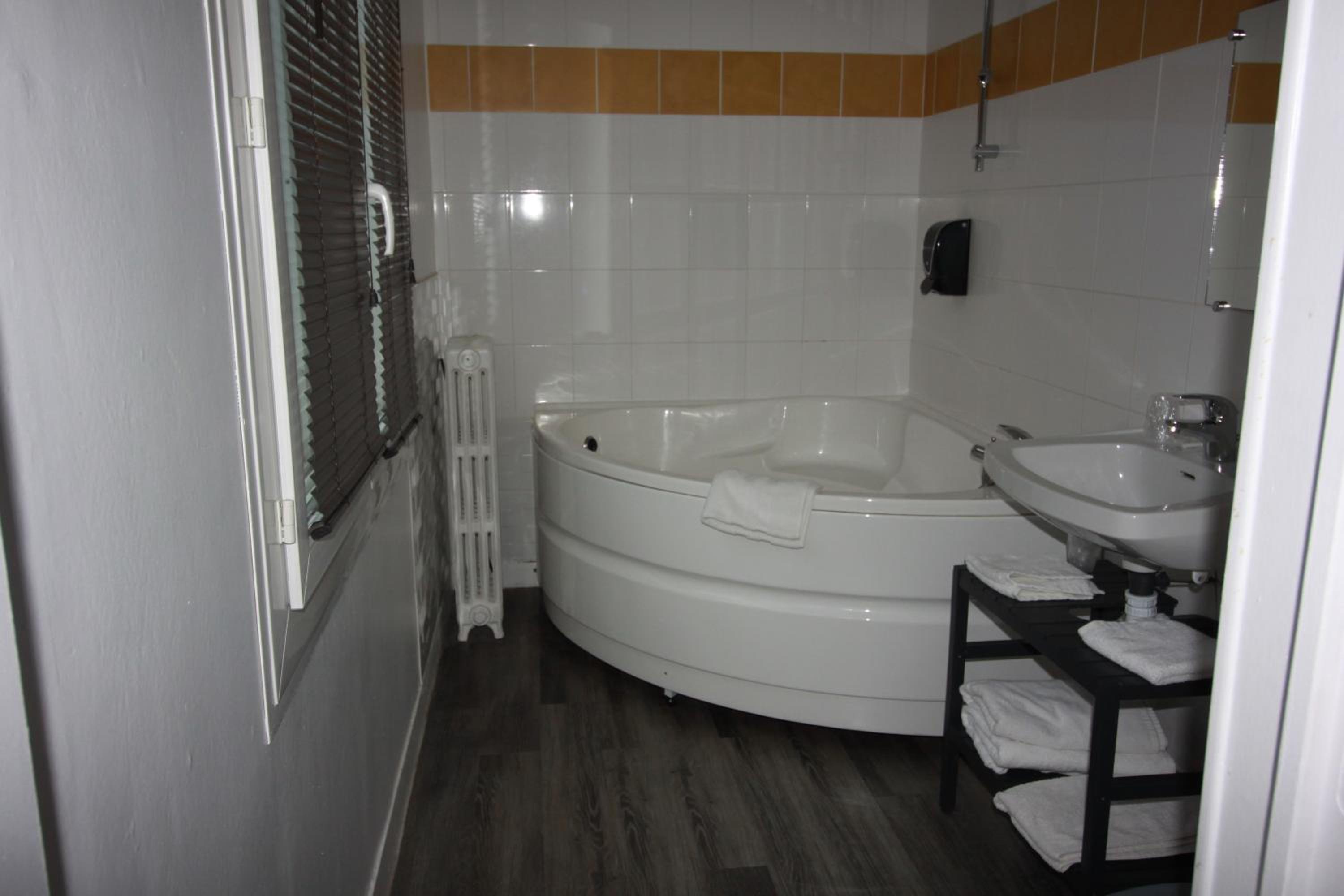 Superior Single Room photo 3