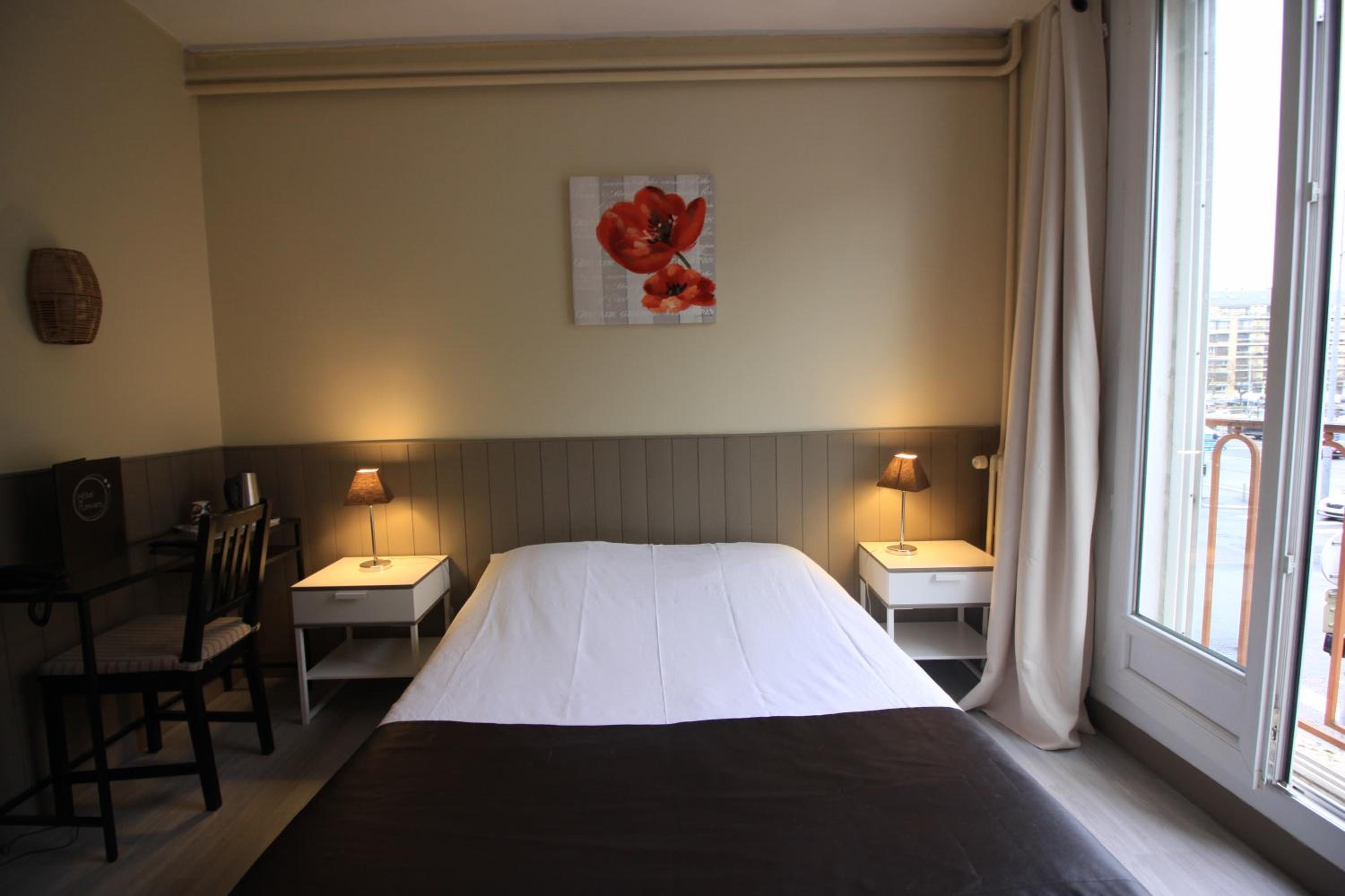 Superior Double Room with Port View photo 3