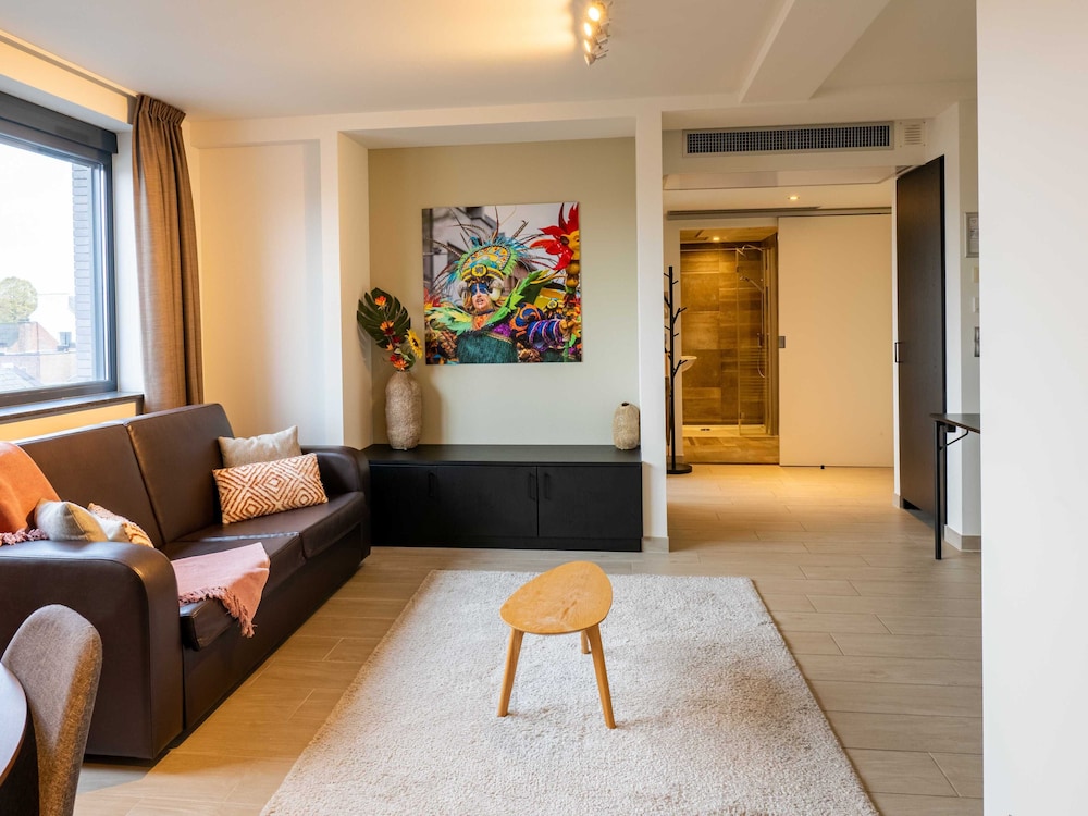 Family Apartment photo 3