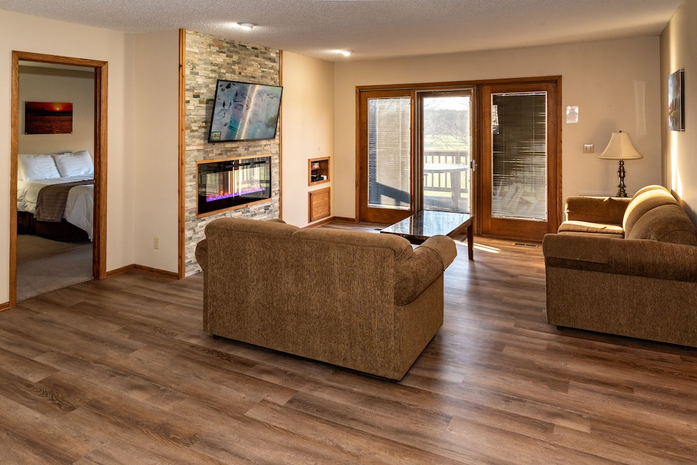 Executive Suite, Ensuite, Golf View (Townhouse 210) photo 1