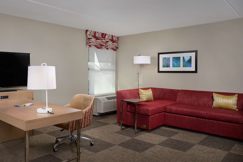 Studio, 1 King Bed, Accessible (Hearing) - Photo 1