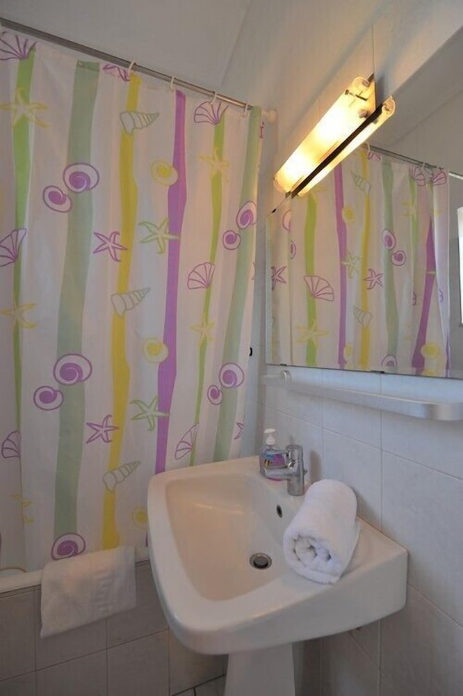Apartment, 2 Bedrooms, Sea View photo 2