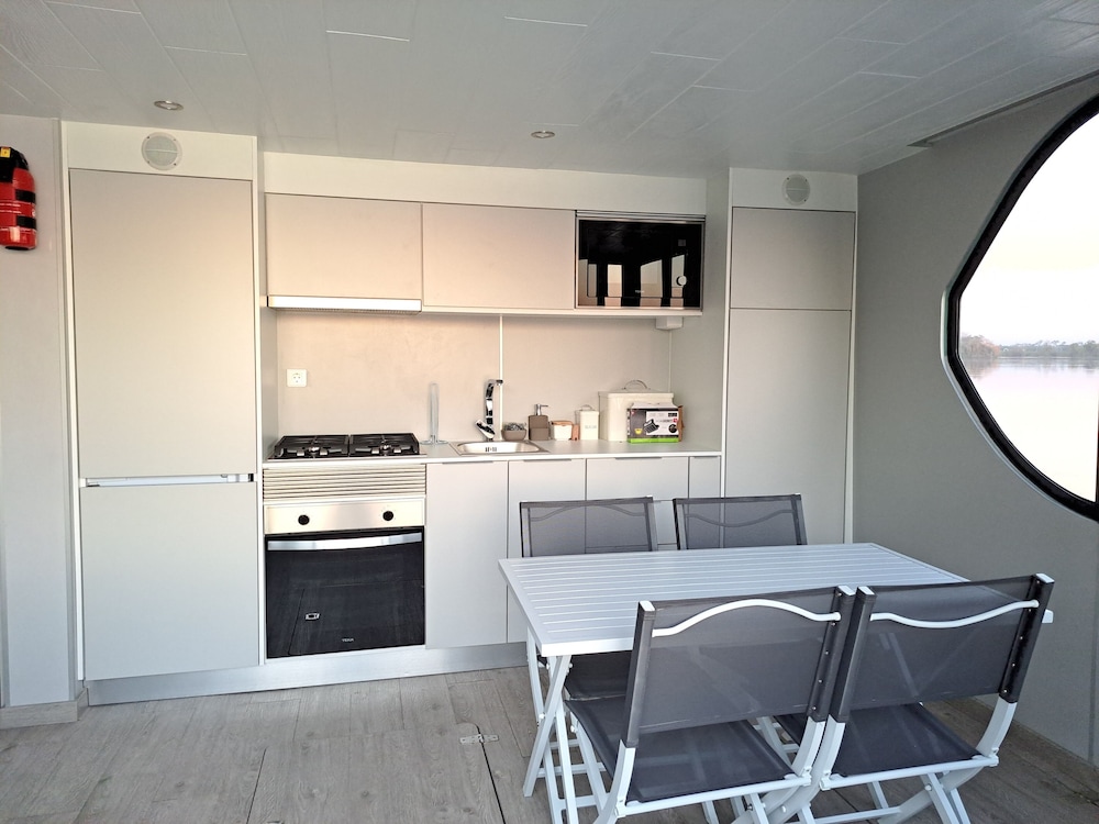Panoramic Mobile Home photo 3