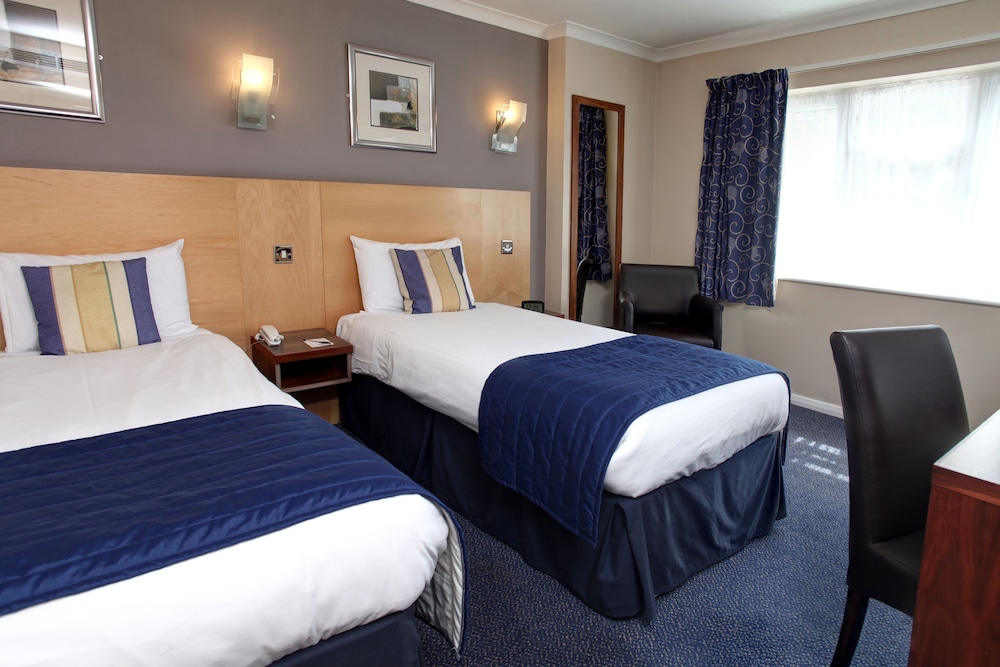 Standard Room, Multiple Beds, Non Smoking photo 3