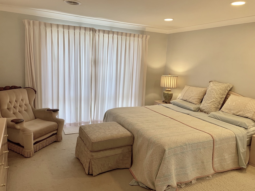 Luxury Suite, 1 Bedroom, Ocean View, Oceanfront photo 3