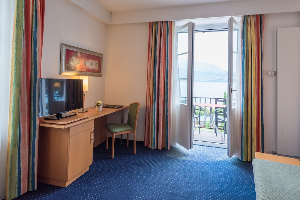 Comfort Double Room, Balcony, Lake View photo 3