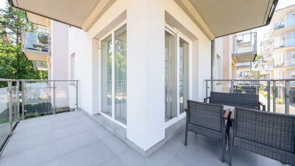 Apartment (26E) photo 3