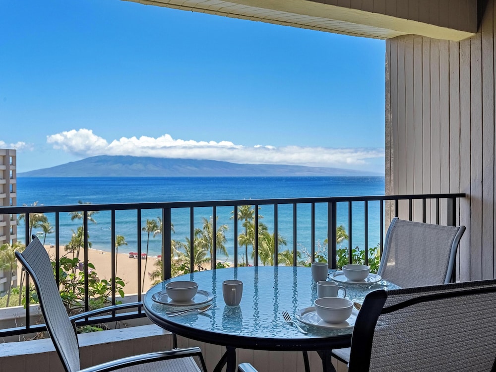 Condo, 2 Bedrooms, Ocean View (2101)