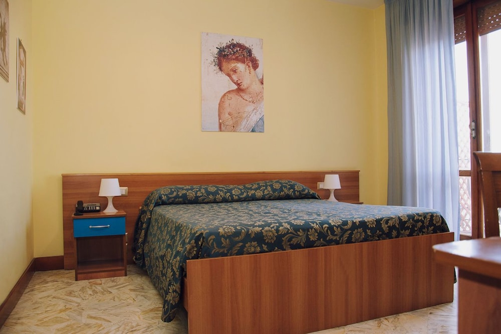 Double Room, Balcony
