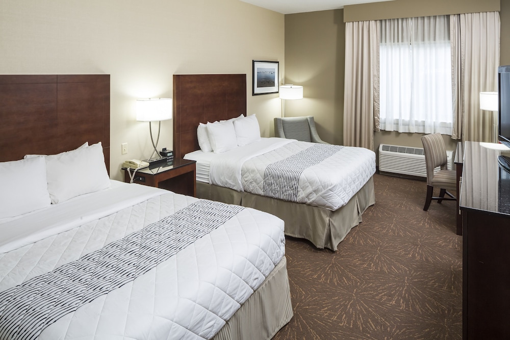Standard Room, 2 Queen Beds - Photo 1