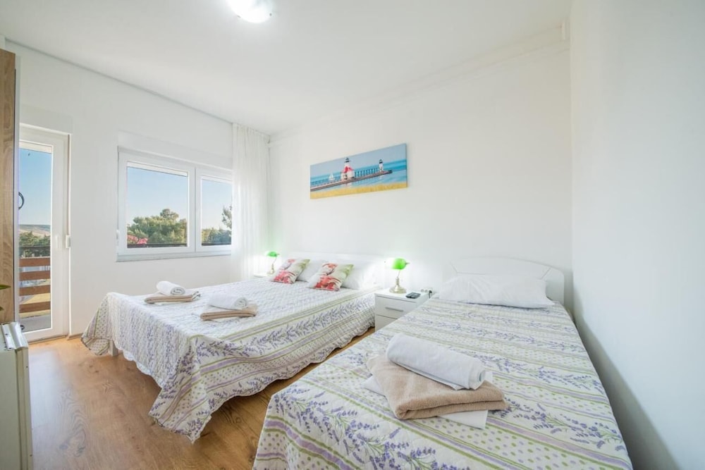 Luxury Triple Room, Multiple Beds photo 1