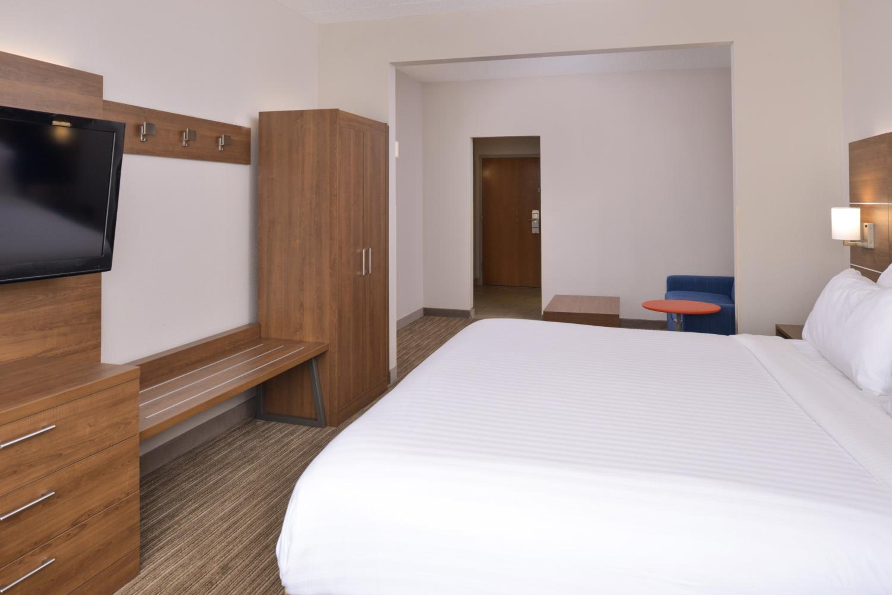 King Suite - Photo 1