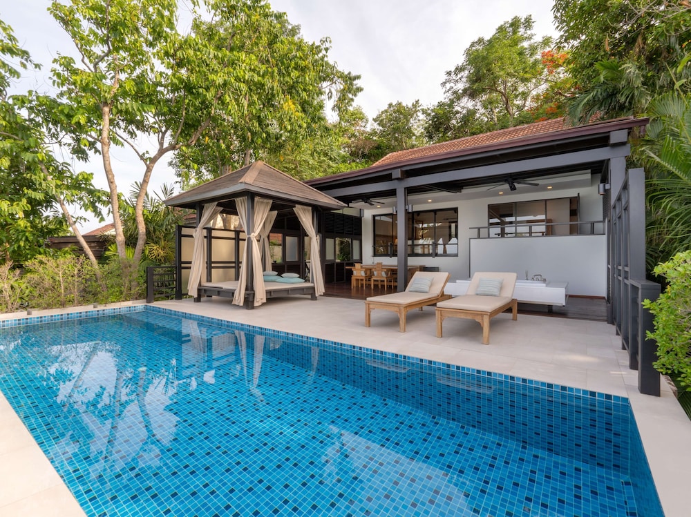 Tongsai Seaview Pool Villa