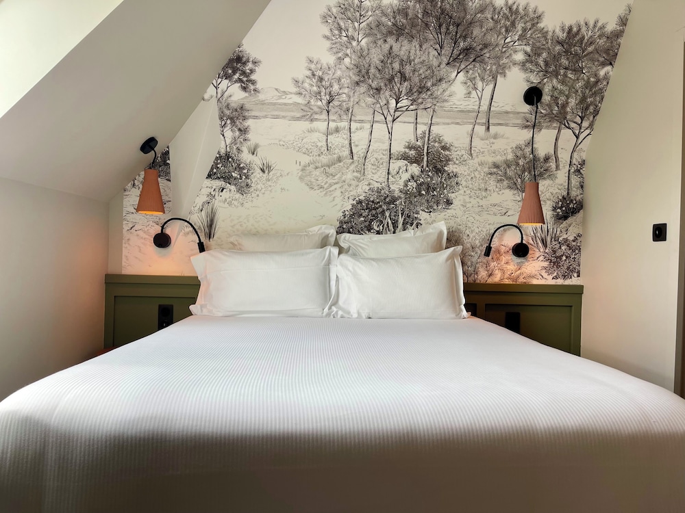 Chambre Lit Queen-Size photo 1