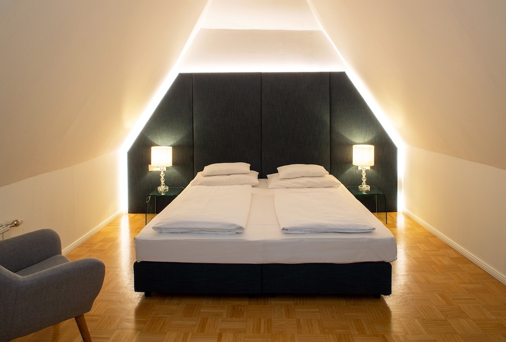 Classic Triple Room - Photo 3