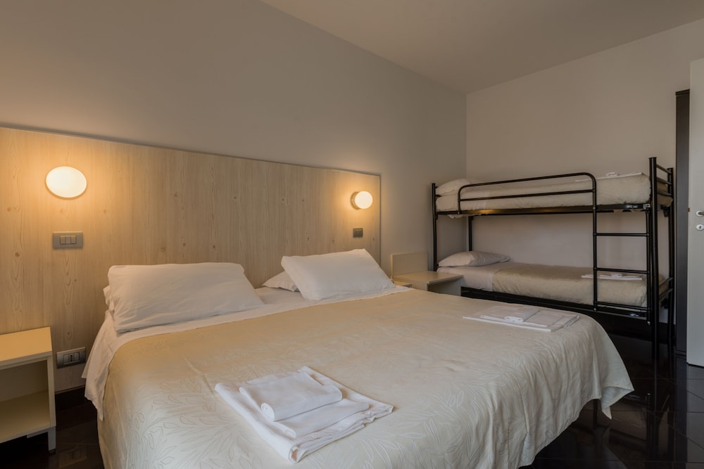 Family Apartment, Ensuite (Enrico Fermi) photo 2