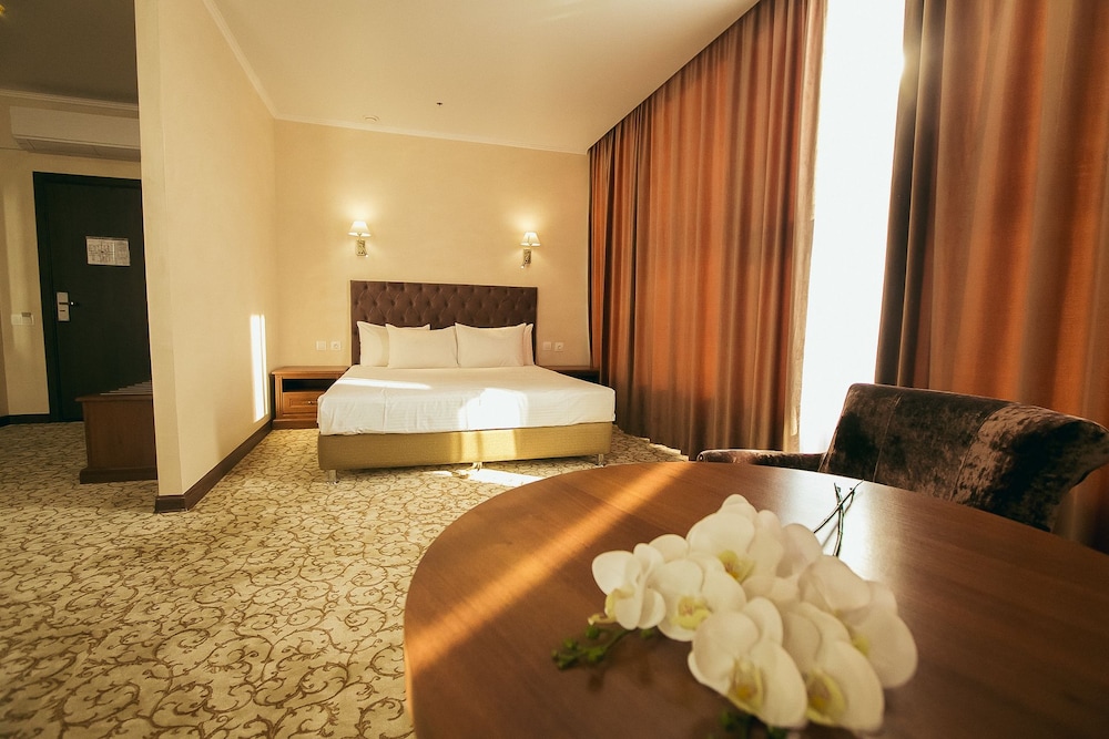 Suite photo 1