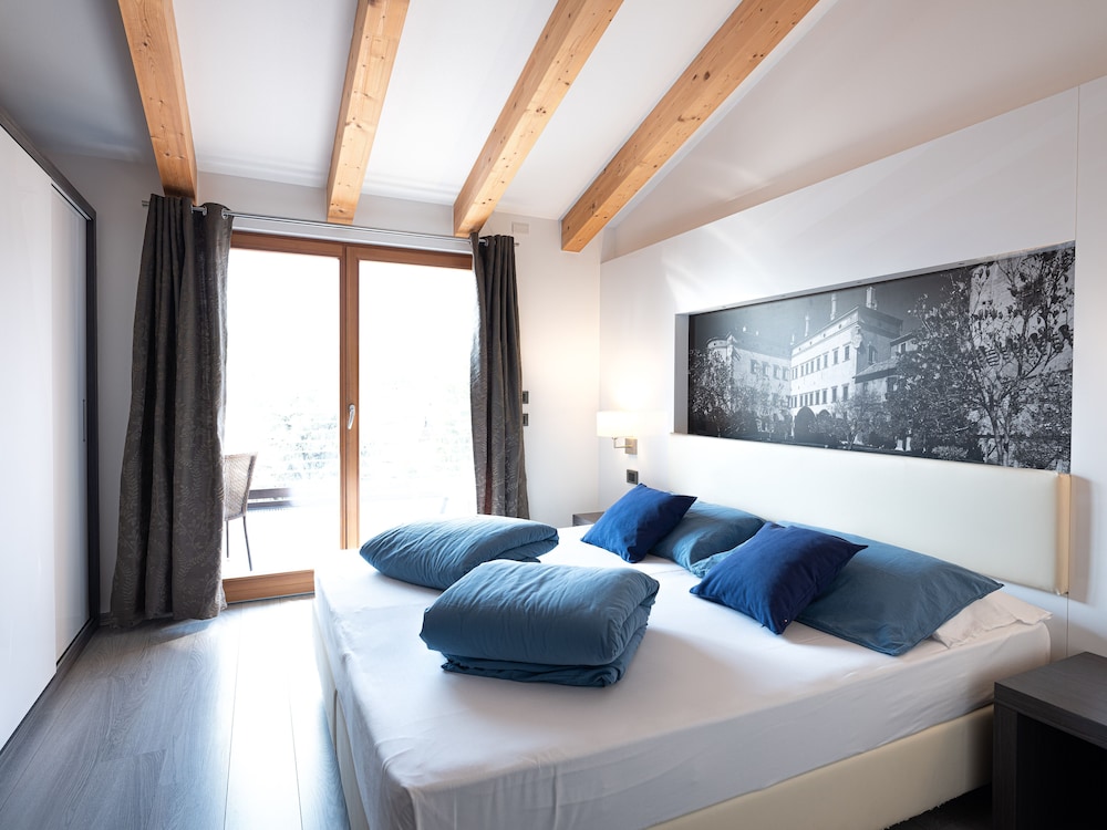 Superior Double Or Twin Room photo 2