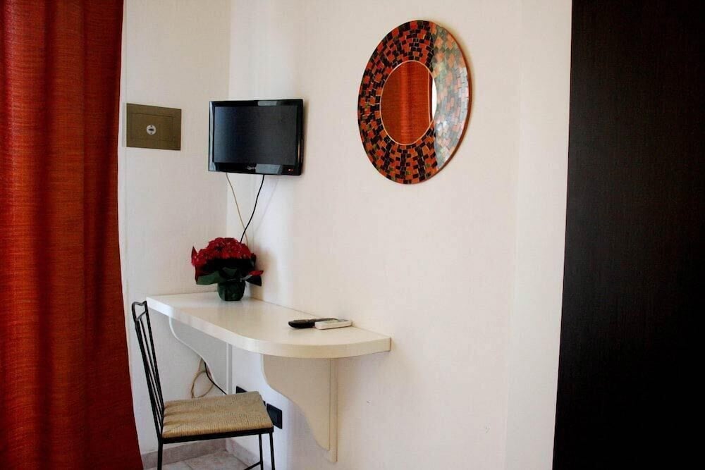 Double Room Single Use photo 3