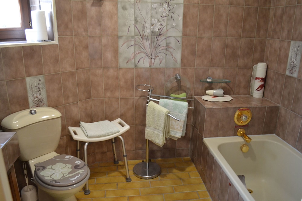 Twin Room (Iris) photo 2