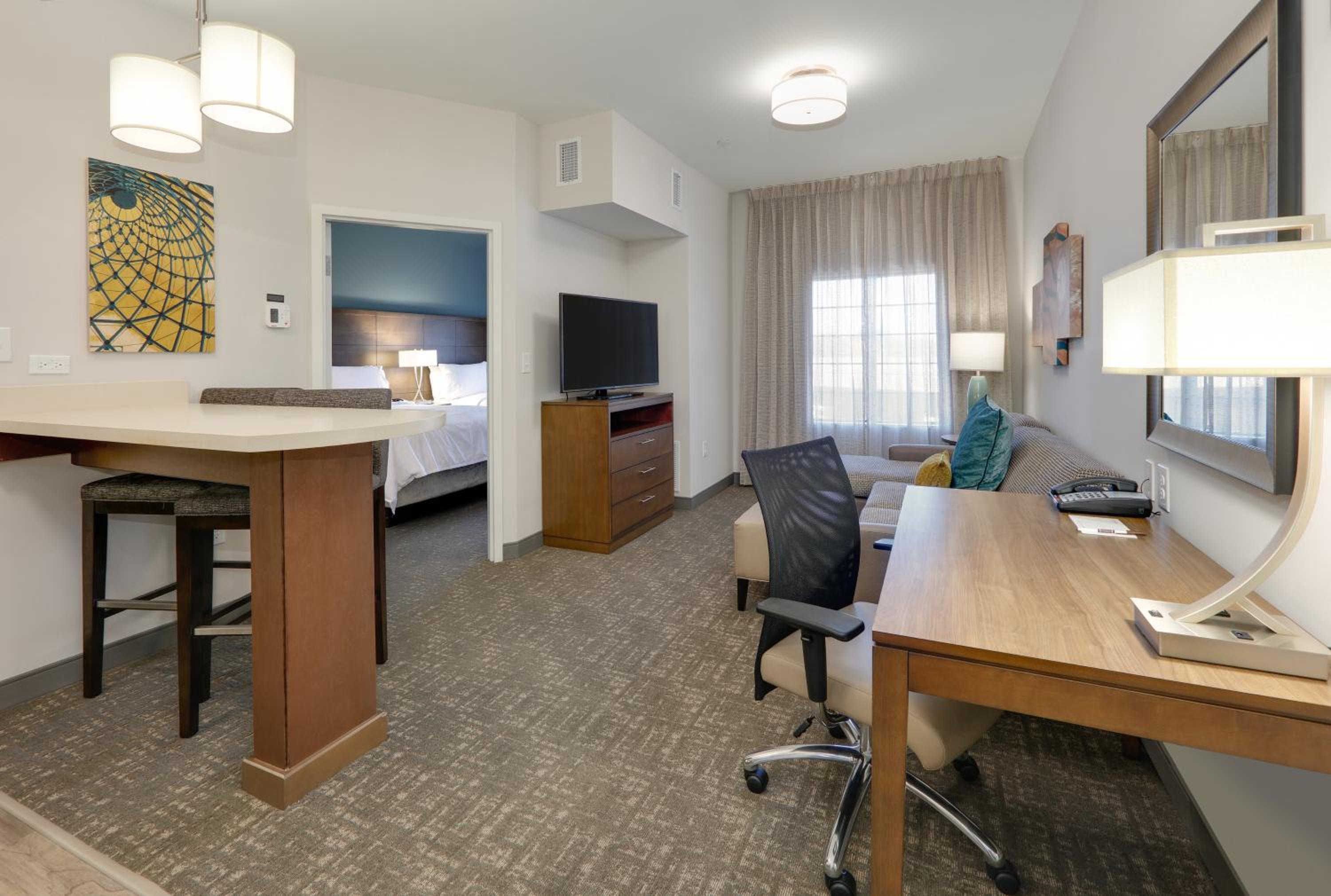 One-Bedroom Suite with Two Queen Beds photo 1