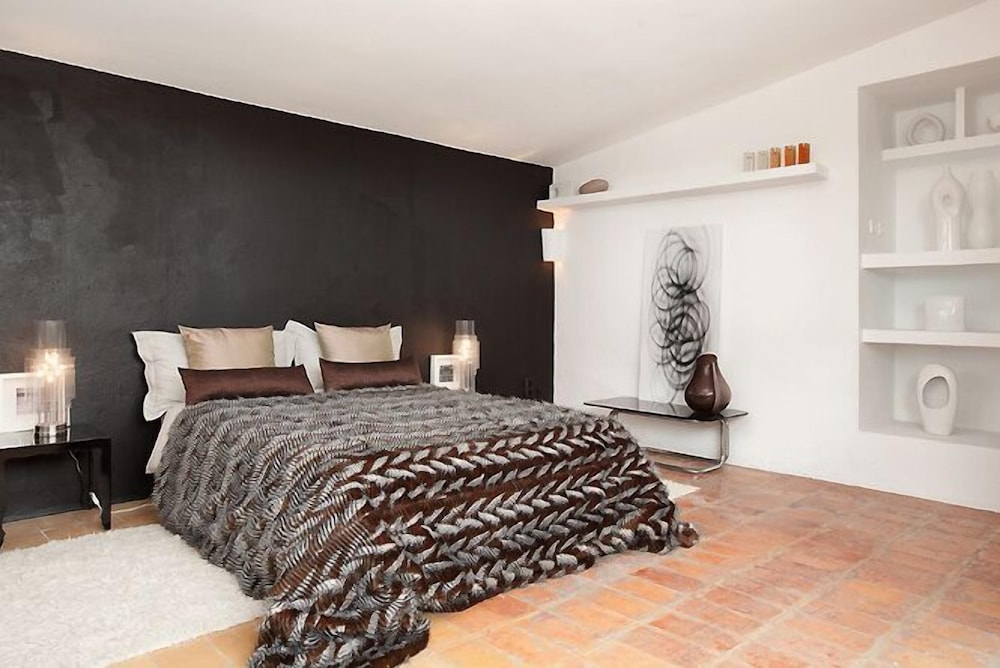 Habitación (Garbi)