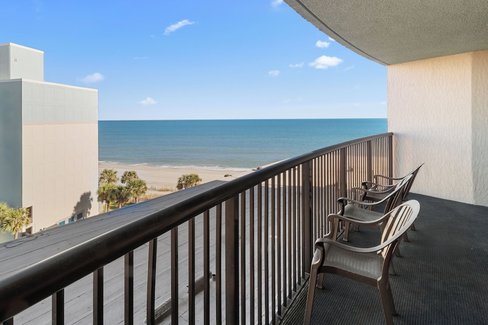 Mariner Ocean View Deluxe Three Bedroom Condo - Photo 19