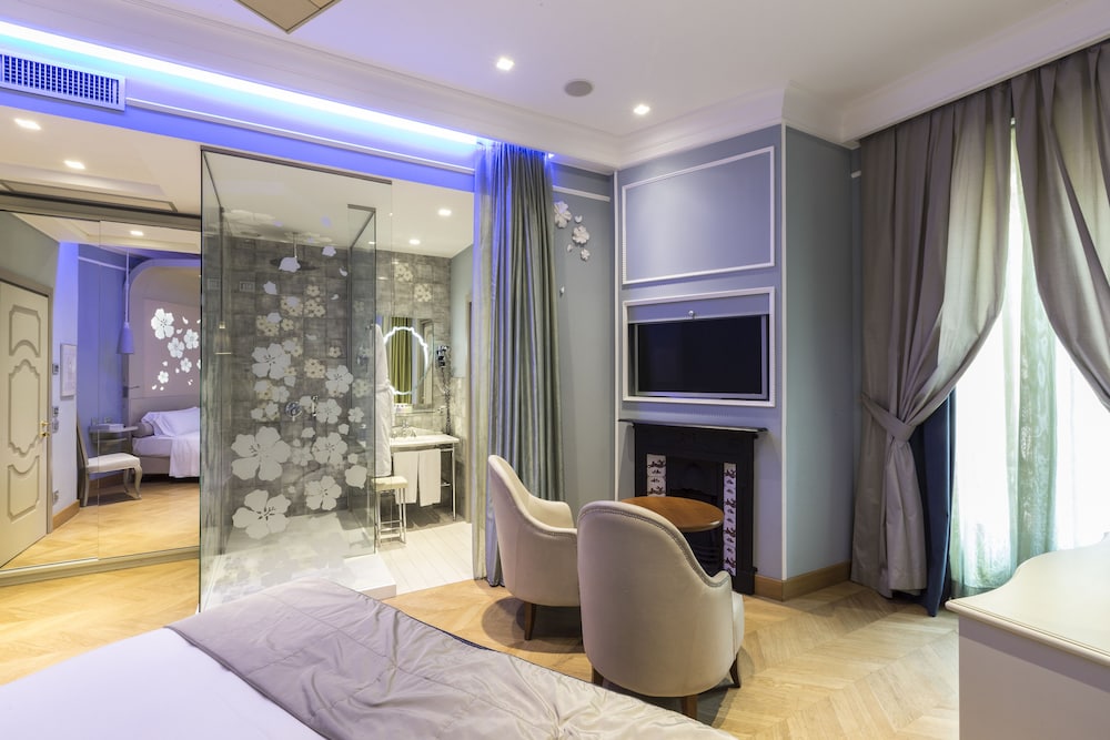 Executive Room photo 2