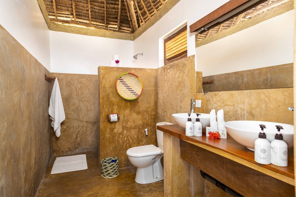 Premium Room, 1 King Bed, Beachfront (55 m2)