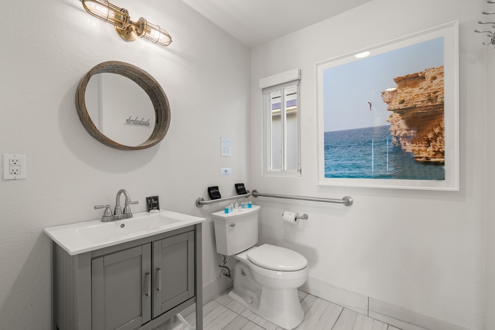 Luxury Suite photo 2