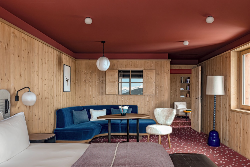 Prestige Suite