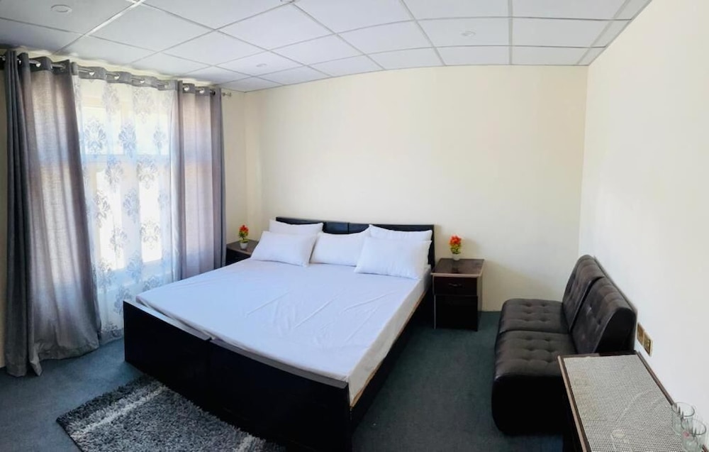 Standard Double Room photo 1
