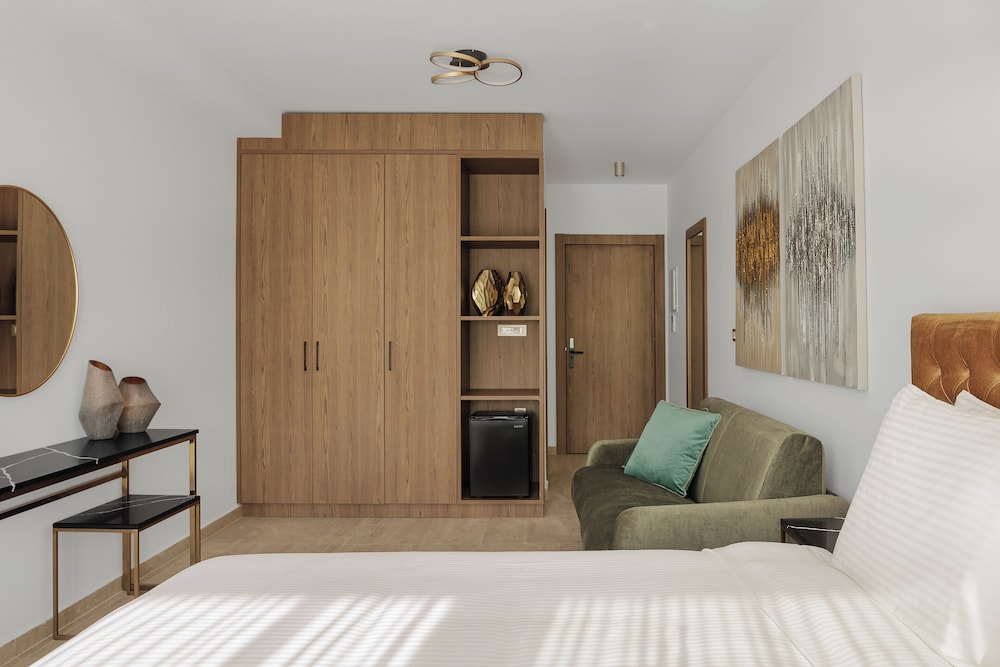 Superior Apartment