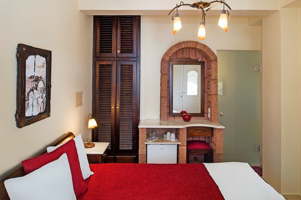 Economy Room - Photo 3