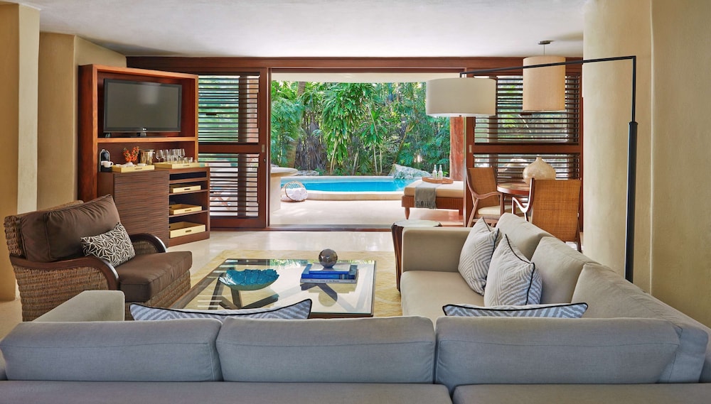 Ocean View Two Level Villa With Large Private Pool