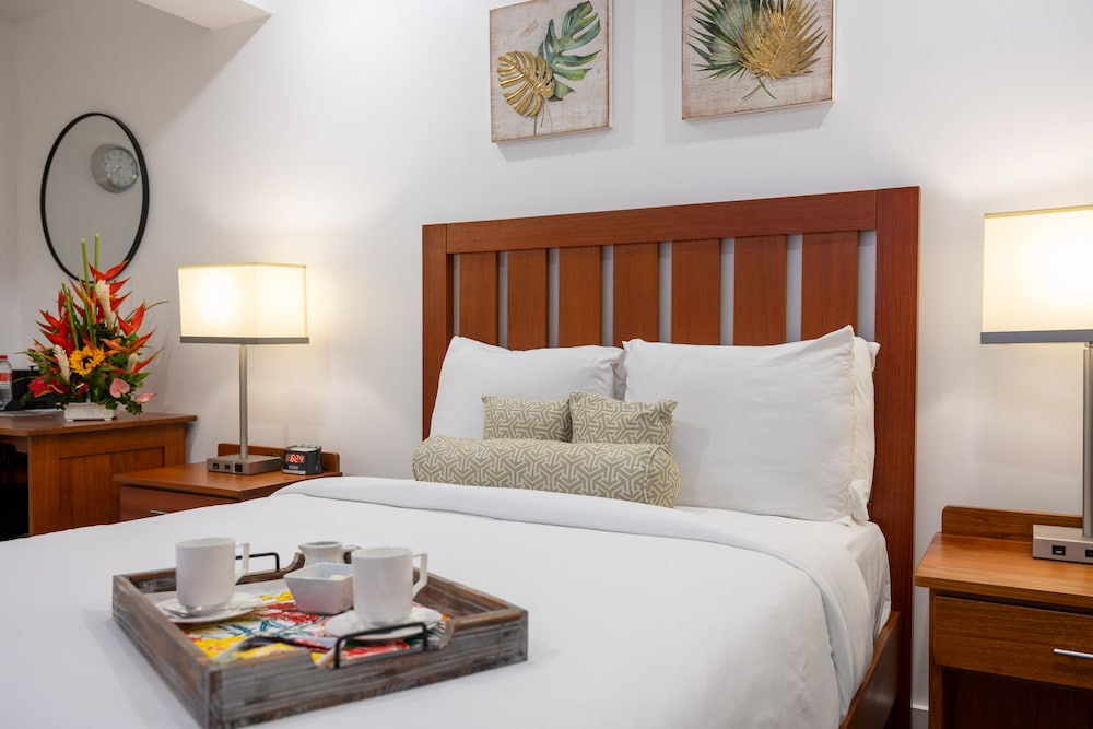 Standard Room, 1 Queen Bed, Ground Floor photo 3